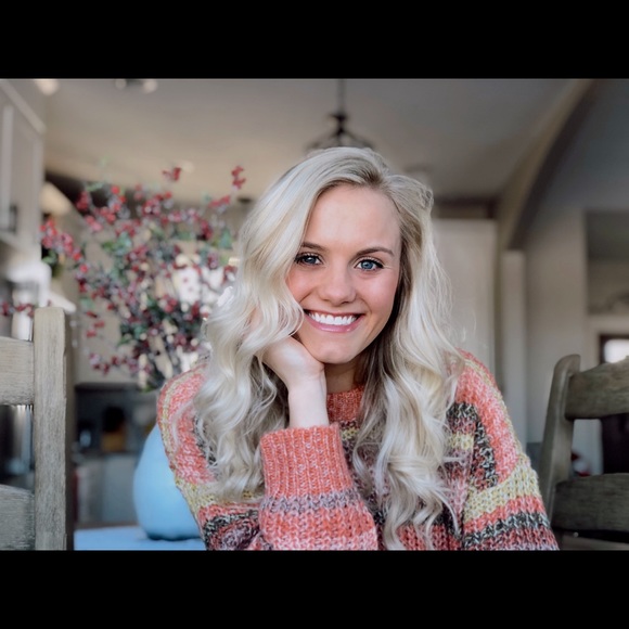 Meet your Posher, Chloe - Picture 1 of 1